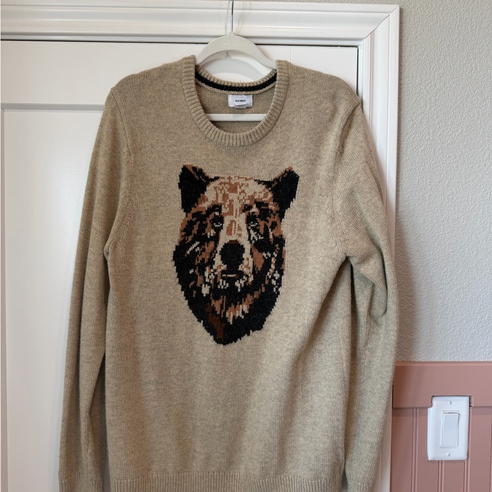 Men's Old Navy Sweater with Bear Design